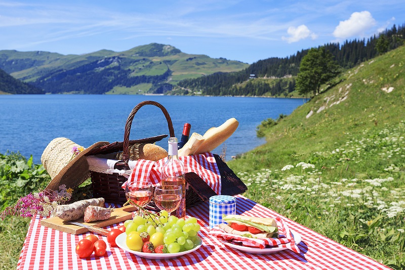 French picnic in the Alps